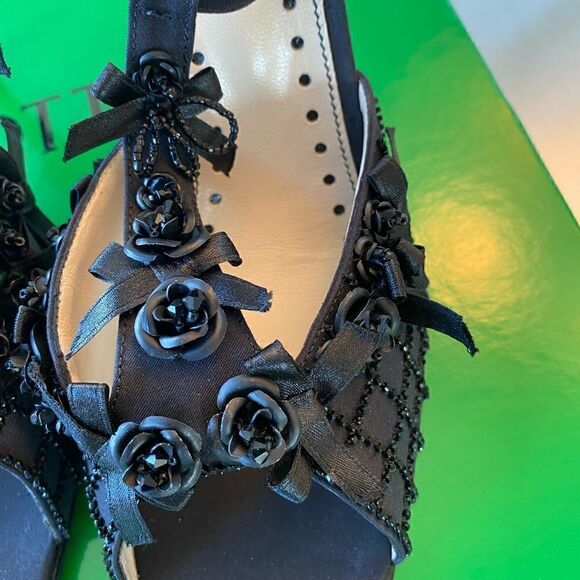 Yves St. Laurent -YSL- Black beaded evening heel. Brand New - size 10.5 - Picture 3 of 15